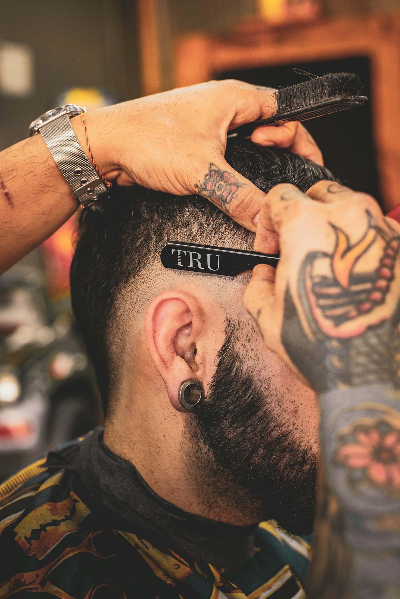Barbershop station set up